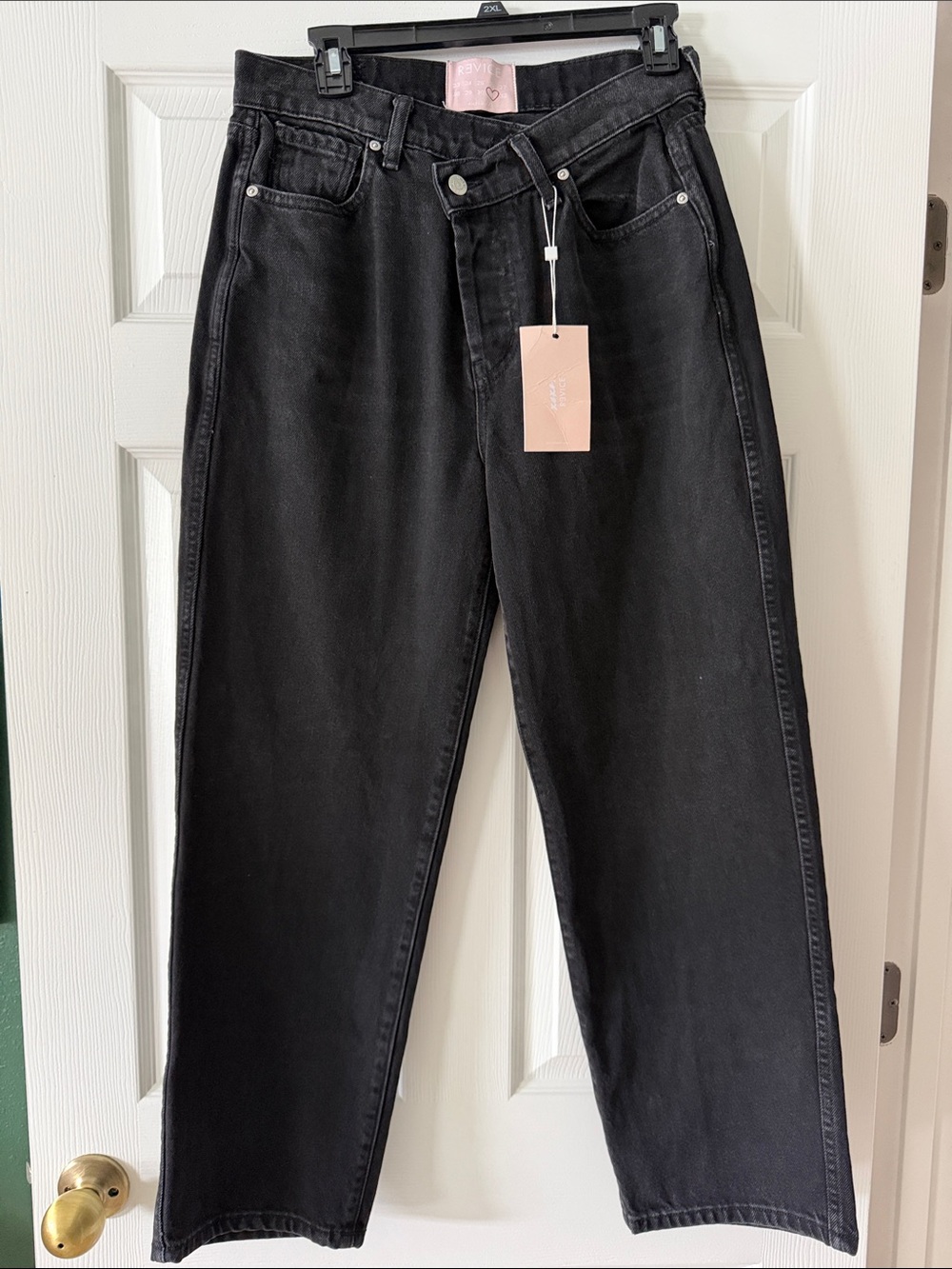REVICE 90’s Baby Joey Black Relaxed Straight Jeans
